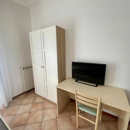 Il Casolare Della Cascata Hotell Terni Rum bild